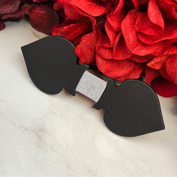 Hand Crafted Black Spade Wood Butterfly Bow Tie - Picture 8 of 16